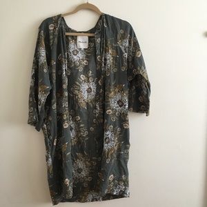 Madewell Duster in Floral Muted Green - Small